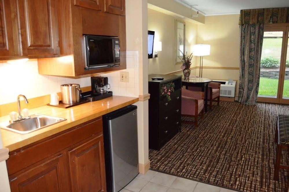 New World Inn Barre Dış mekan fotoğraf
