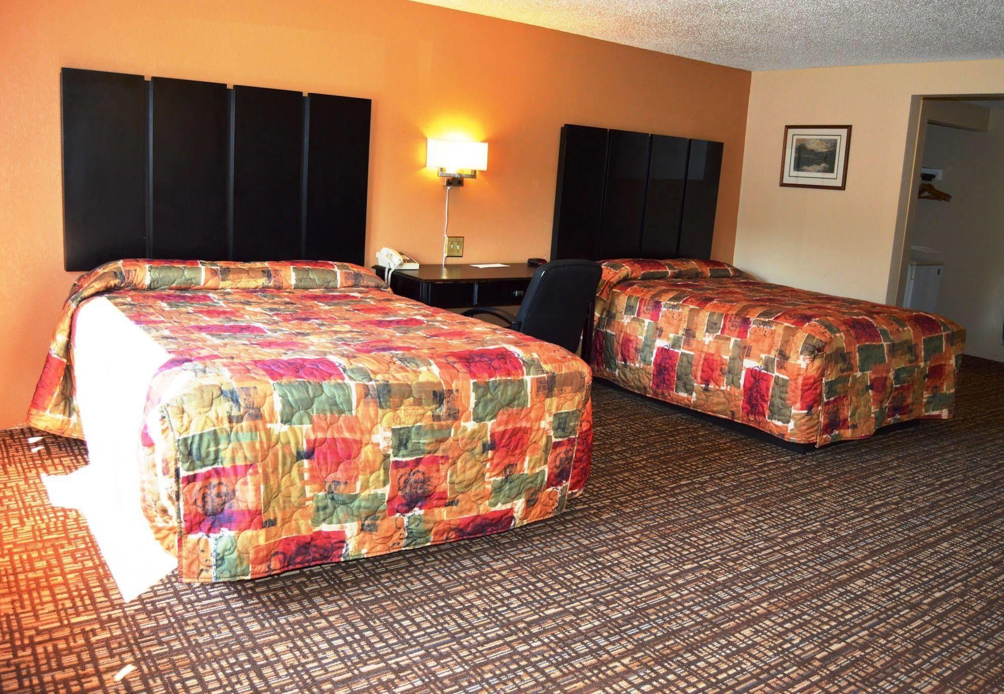 New World Inn Barre Dış mekan fotoğraf