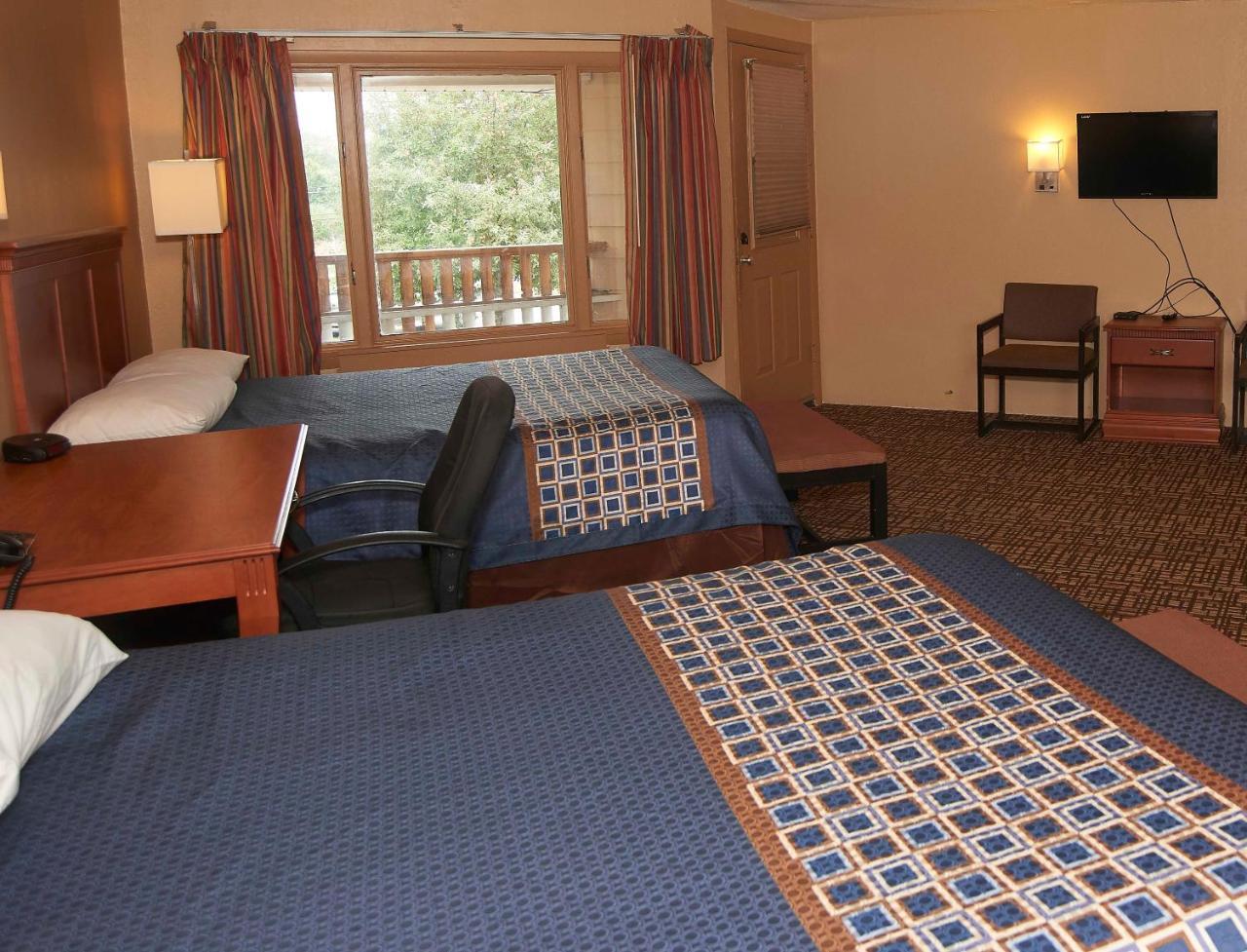 New World Inn Barre Dış mekan fotoğraf